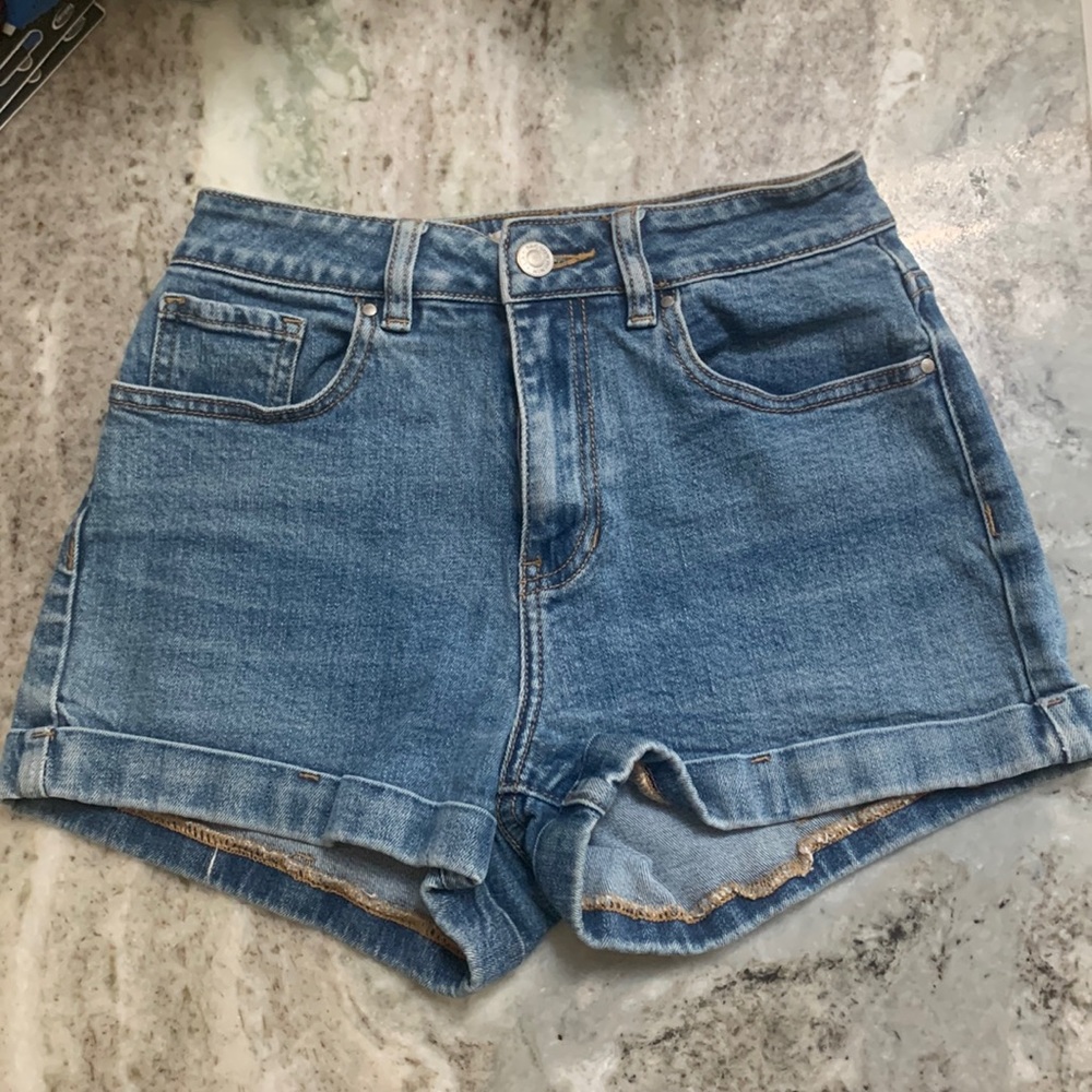 PacSun Mom short sz 25